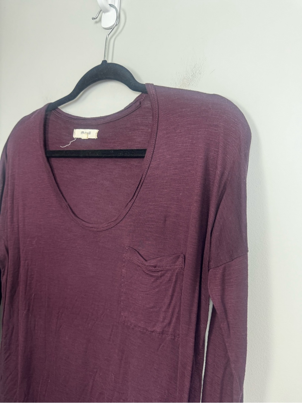 MADEWELL | Slouchy Lightweight Long-Sleeve Scoop Neck Top in Plum Women’s Size S - Picture 3 of 7